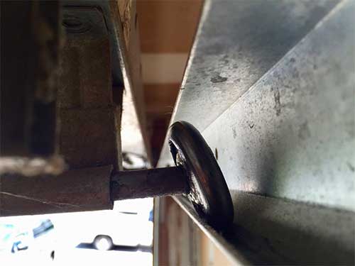 garage door roller repair service